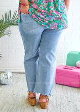 Load image into Gallery viewer, Joelle 90&#39;s Vintage Dad Jeans by Vervet

