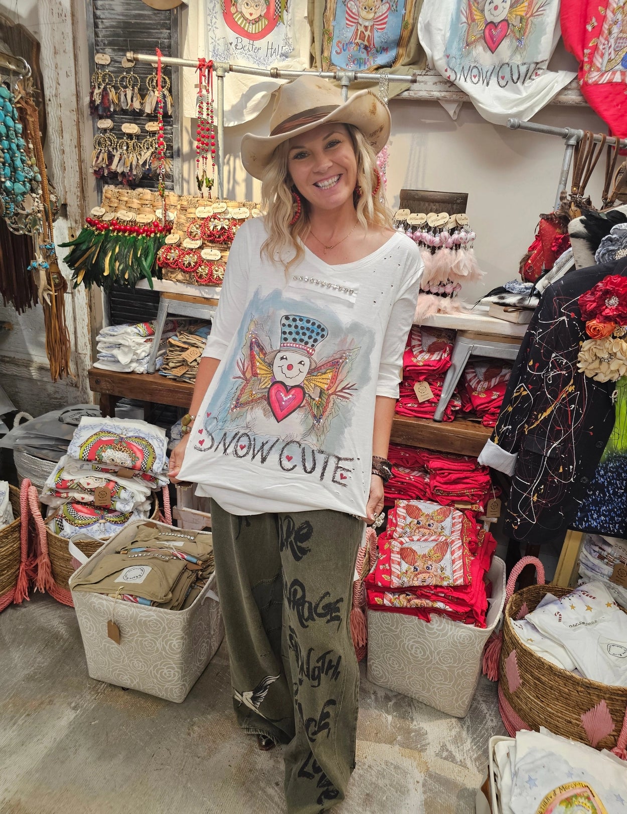 Snow Cute Tattered Tee