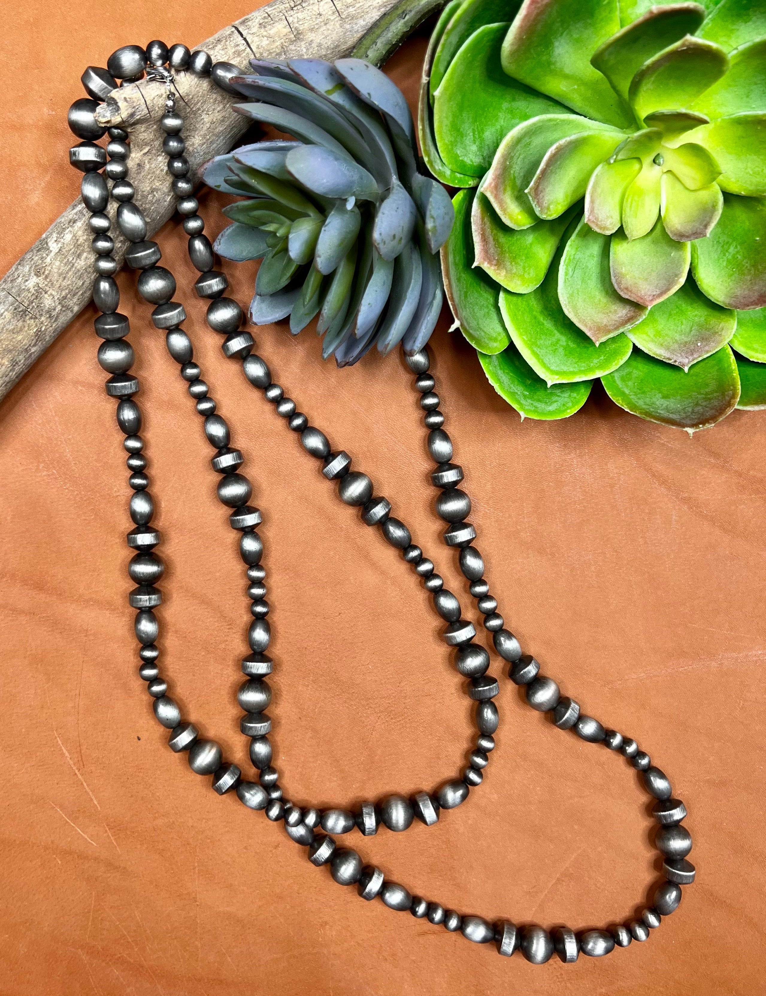 Amarillo Long Necklace