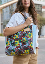 Load image into Gallery viewer, Classic Tote, Sawyer by Consuela
