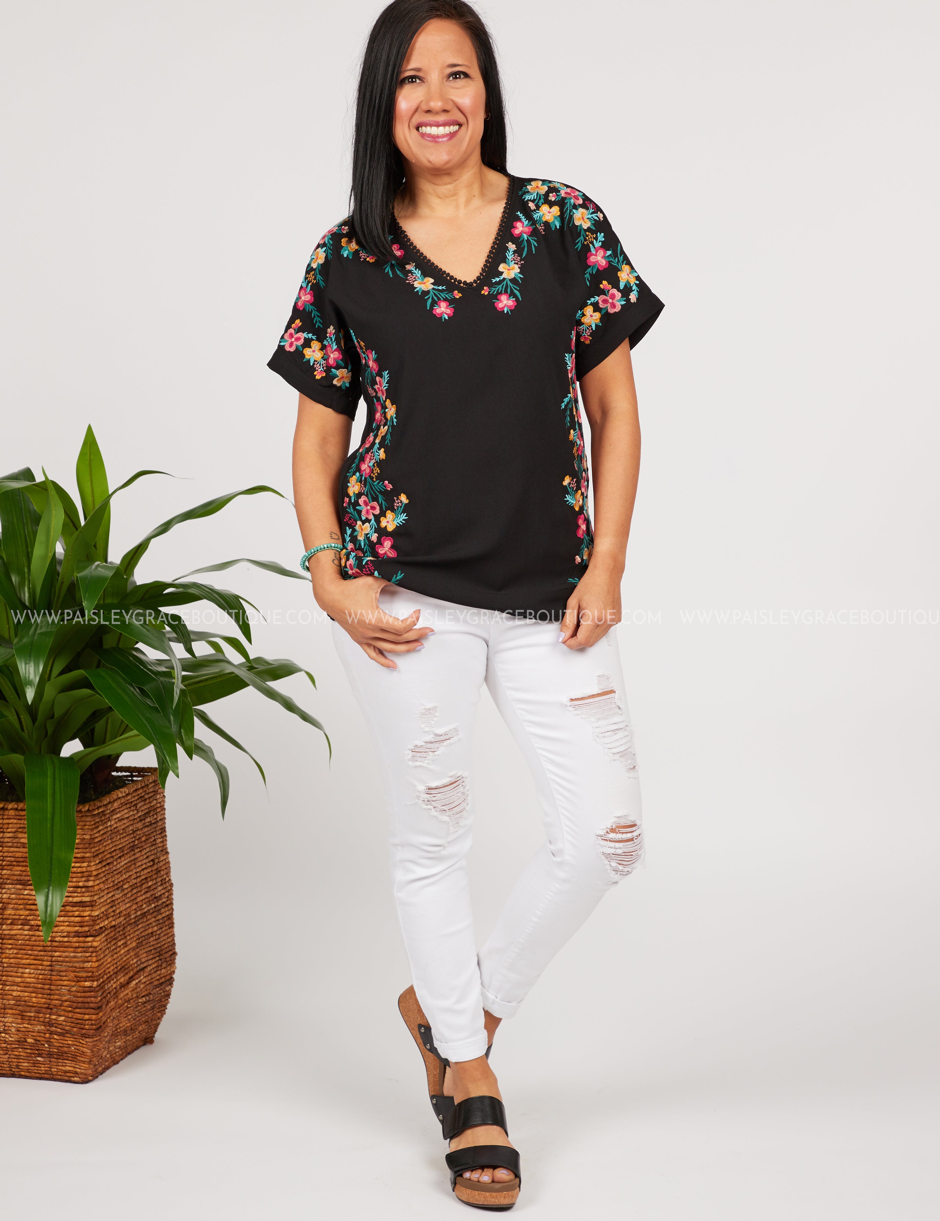 Floral Line Embroidered Top-BLACK - LAST ONES FINAL SALE
