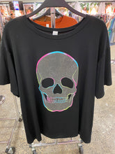 Load image into Gallery viewer, Skull Tee - FINAL SALE STEAL

