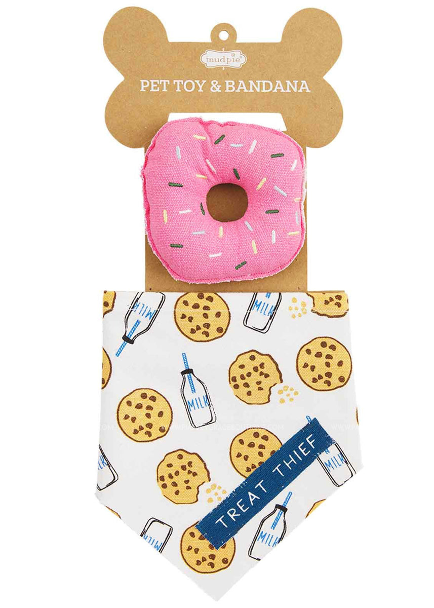 Donut disturb dog outlet toy