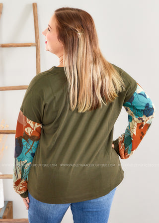 Simply Divine Top - 2 Colors  - FINAL SALE