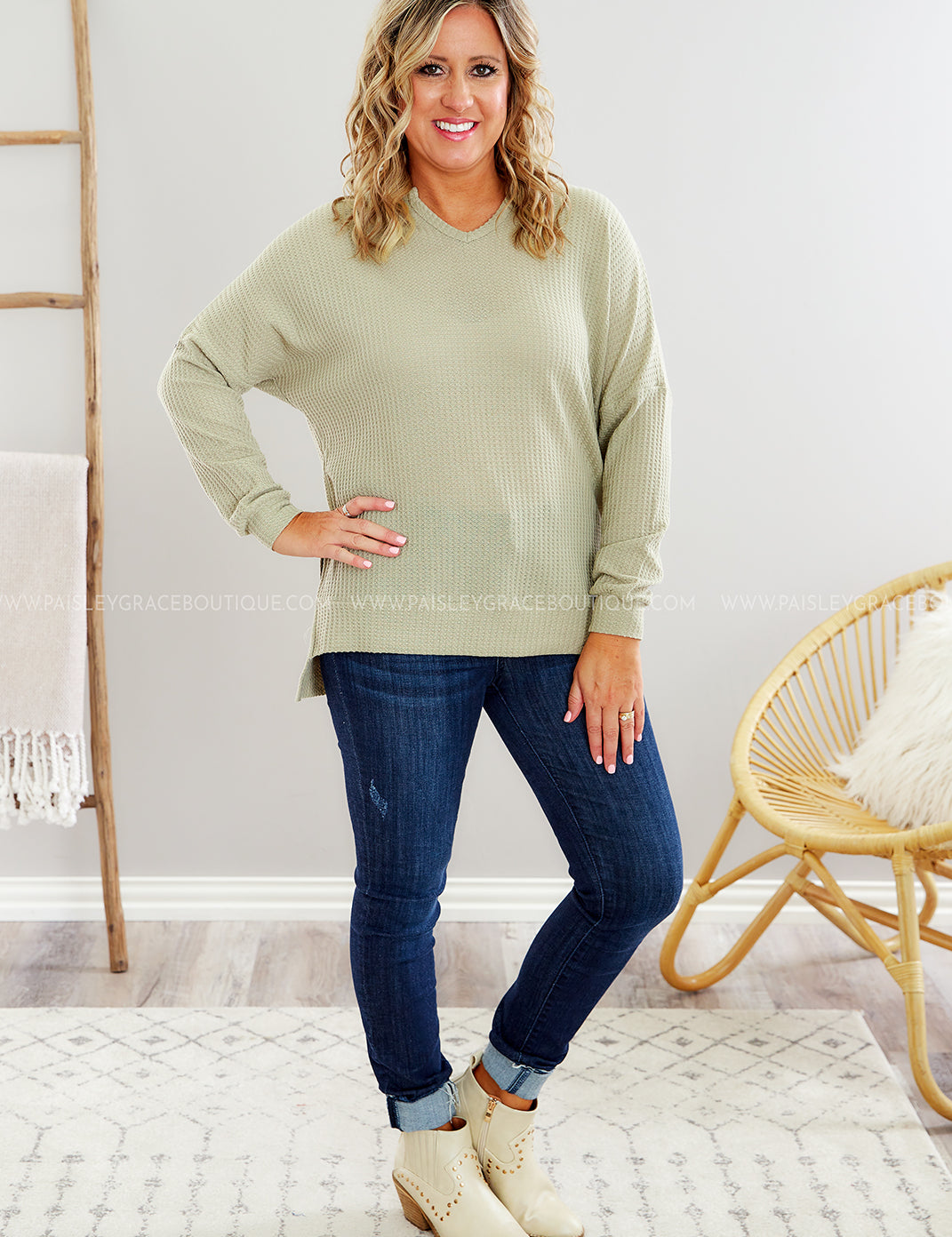 Nature Walk Path Top - Green - LAST ONES FINAL SALE