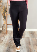 Load image into Gallery viewer, Raelynn Yoga Pants - FINAL SALE
