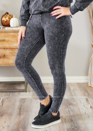 Hopeful Mind Leggings - CHARCOAL - FINAL SALE