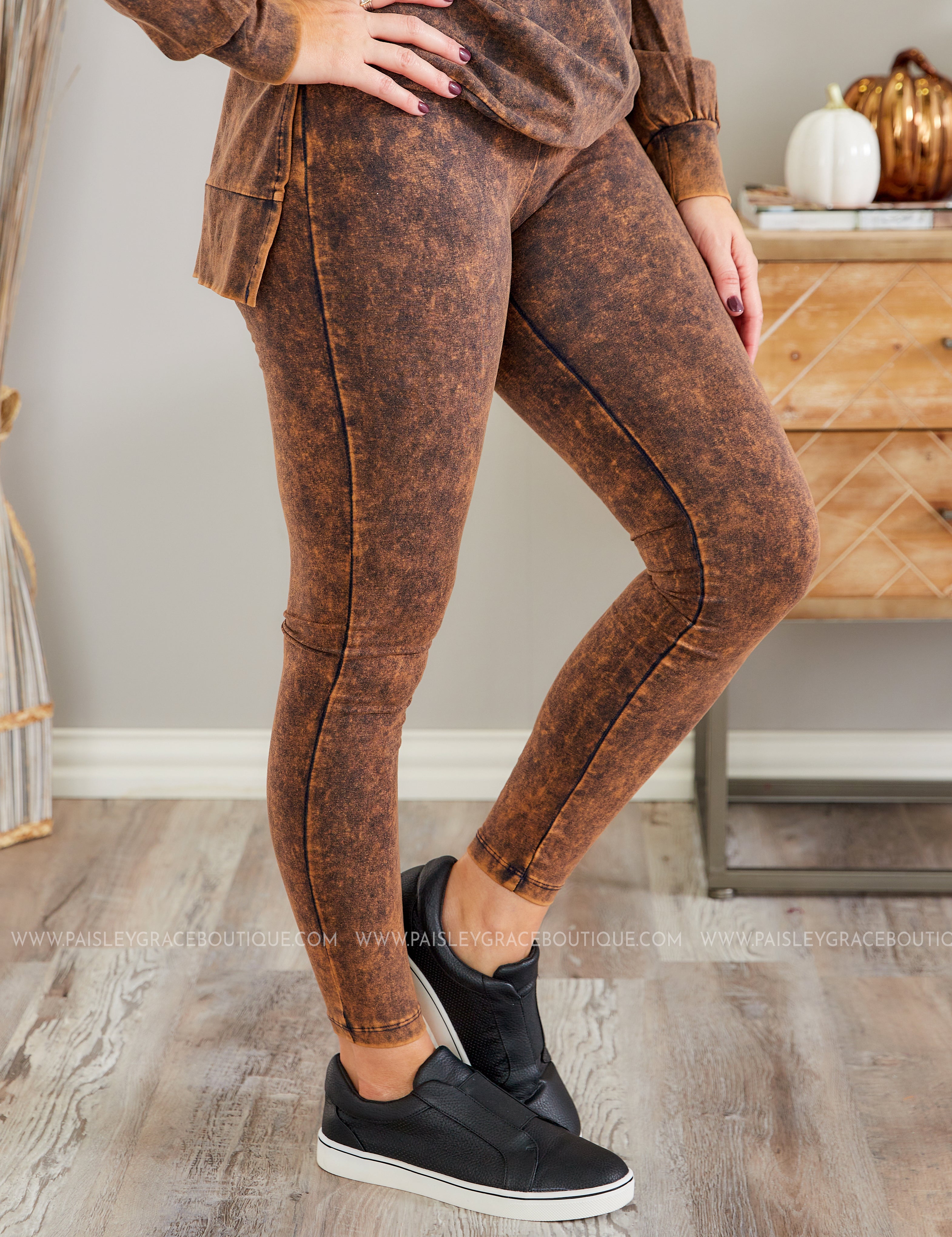 Hopeful Mind Leggings - AMERICANO - LAST ONES LAST ONES FINAL SALE