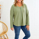 Effortless Class Top - 2 Colors - WAREHOUSE SALE - LAST ONES FINAL SALE