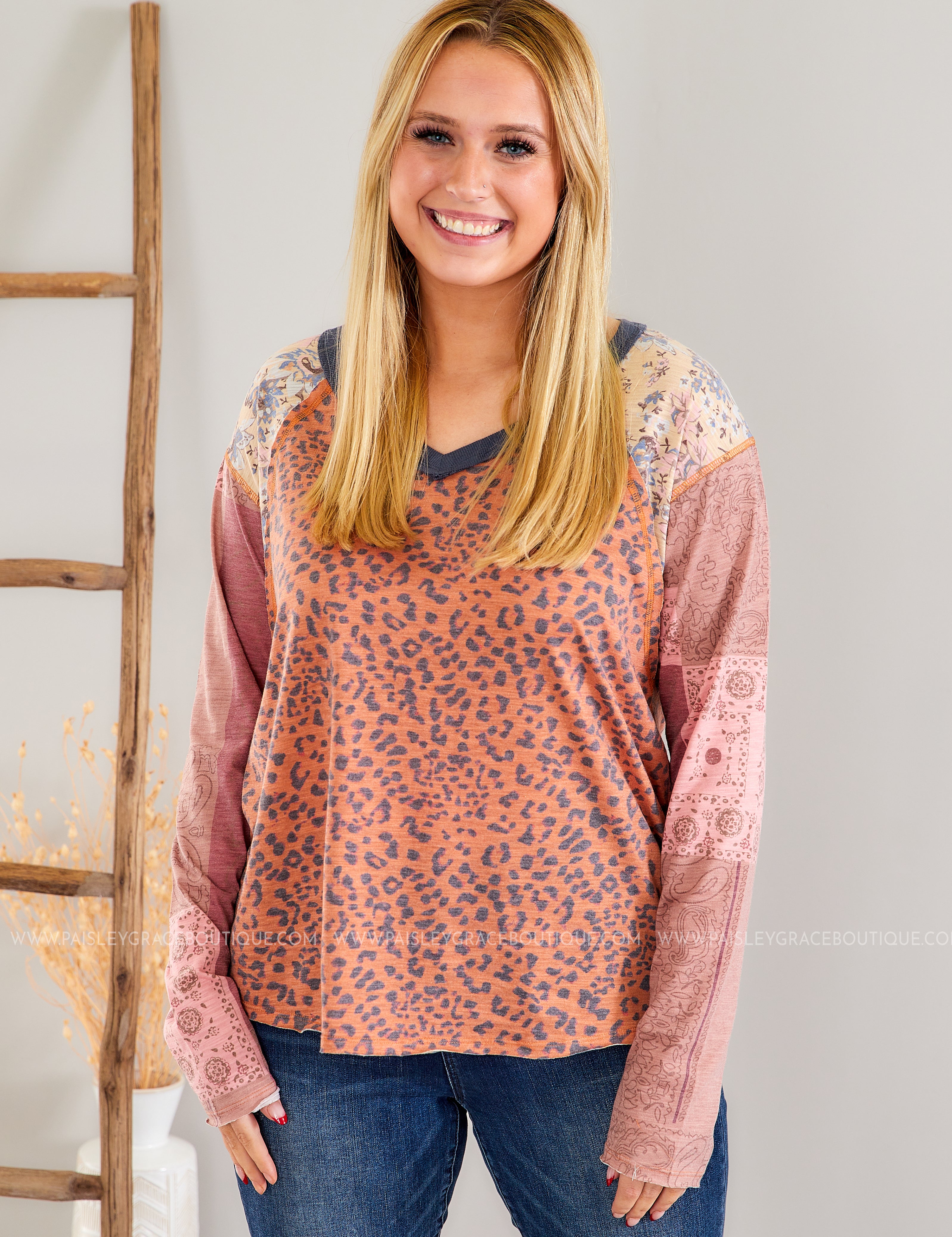 Misfit Right In Top* LAST ONES FINAL SALE *