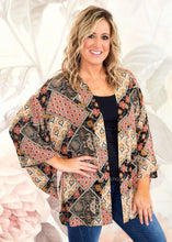 Load image into Gallery viewer, Barefoot in Barcelona Kimono - FINAL SALE

