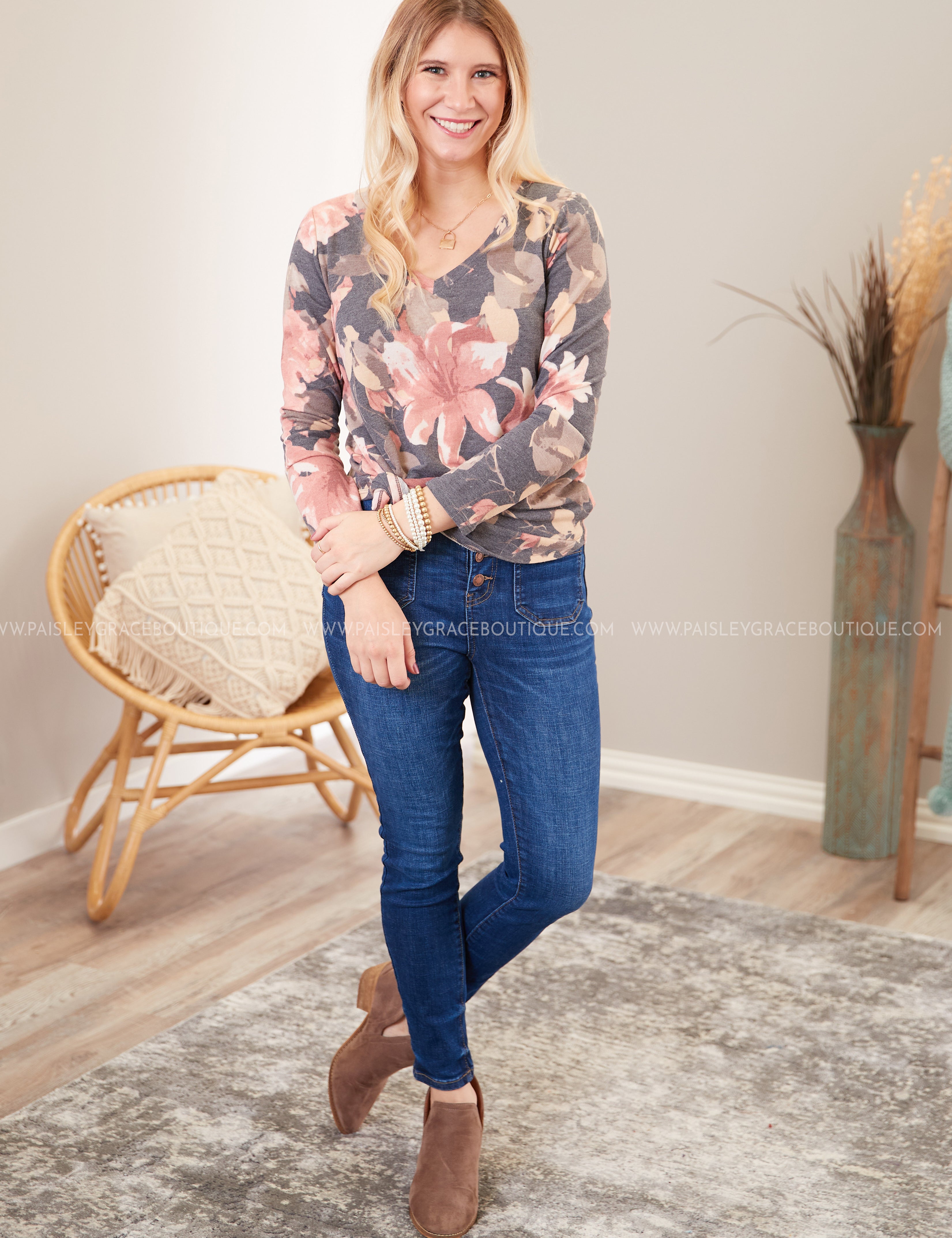 Lovely Moments Top* LAST ONES FINAL SALE *