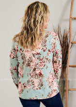 Load image into Gallery viewer, Forever Sweet Top  - FINAL SALE  -- WS23 CLEARANCE
