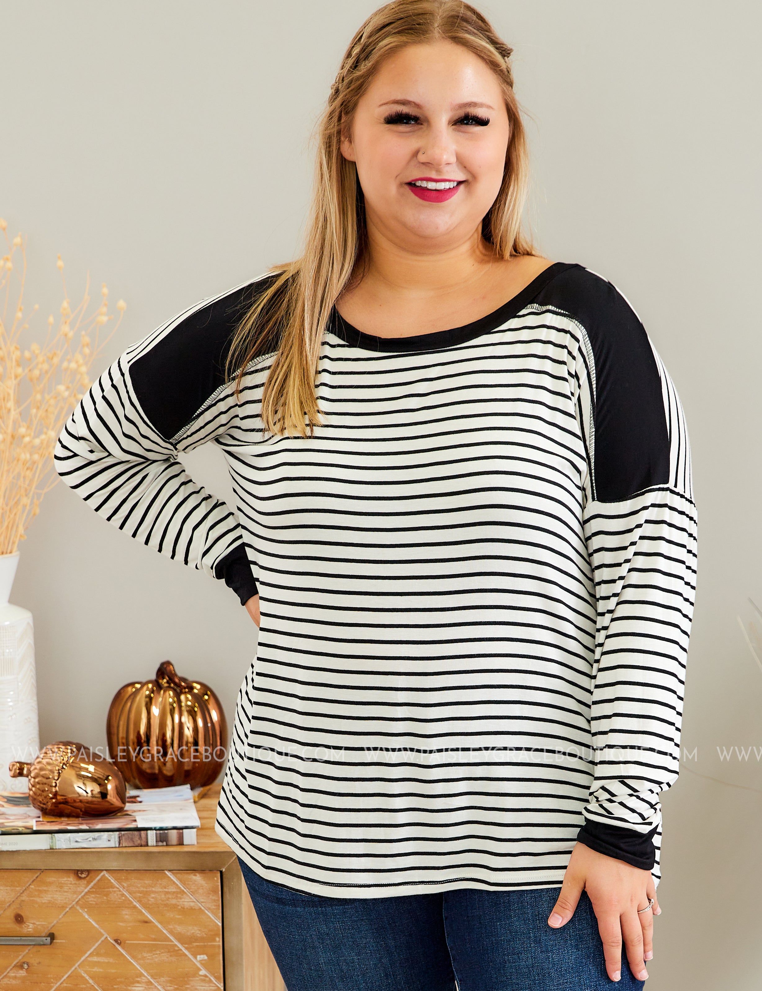 Read Between the Lines Top* LAST ONES FINAL SALE *