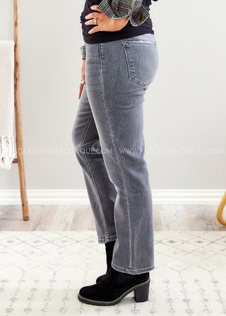 Naomi Straight Leg Jeans - LAST ONE FINAL SALE