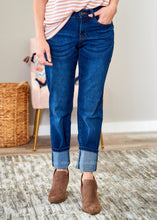 Load image into Gallery viewer, Tessa Boyfriend Jeans- DK. WASH  - FINAL SALE
