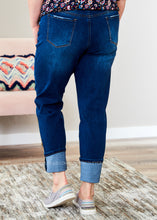 Load image into Gallery viewer, Tessa Boyfriend Jeans- DK. WASH  - FINAL SALE
