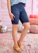 Load image into Gallery viewer, Brianna Pull On Shorts by Judy Blue - FINAL SALE

