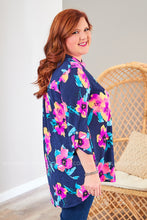 Load image into Gallery viewer, Flirting in Floral Top  - FINAL SALE

