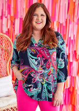 Load image into Gallery viewer, Cool &amp; Confident Top by Dear Scarlett

