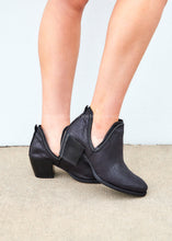 Load image into Gallery viewer, Marlene Ankle Booties by Very G - Black Snake - FINAL SALE
