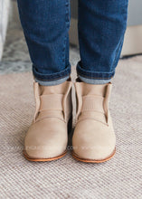 Load image into Gallery viewer, Ellison Bootie-TAUPE - FINAL SALE
