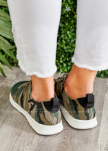 Load image into Gallery viewer, Valentina Sneaker - Camouflage - FINAL SALE
