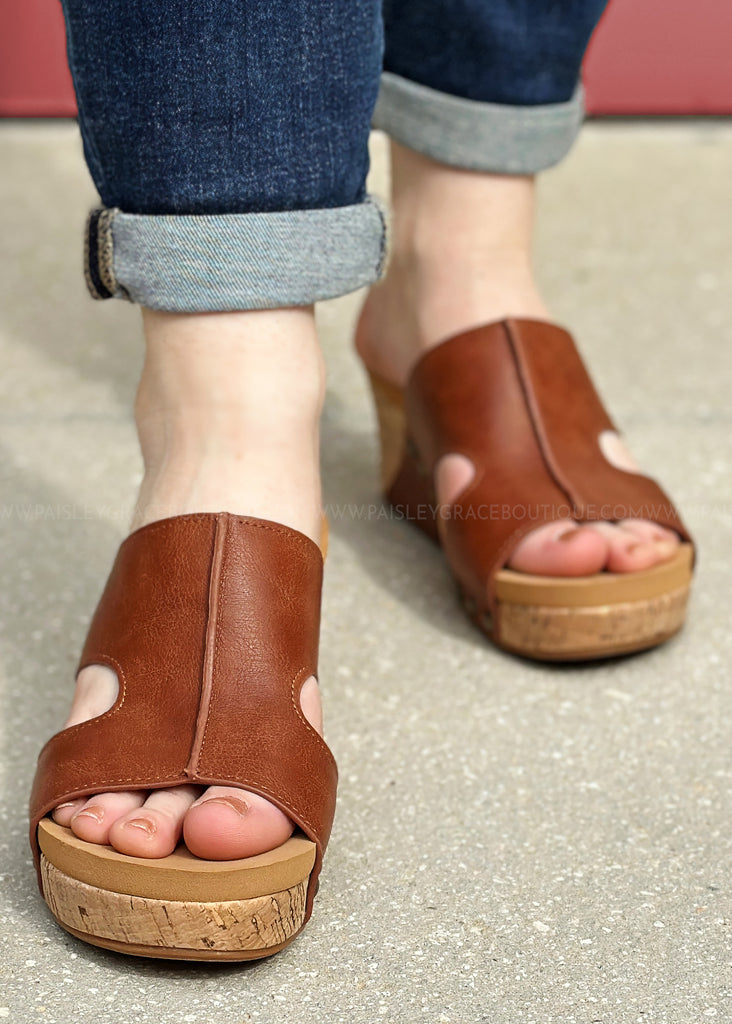 Oasis wedges store