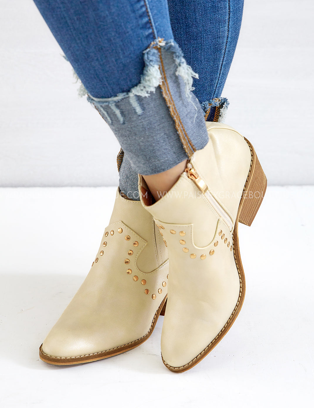 On Fleek Boots - Off White* LAST ONES FINAL SALE * - ALL STAR SALE