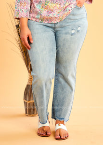 Rheanne Jeans by Risen