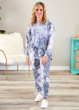 Load image into Gallery viewer, Comfy Crush Lounge Set  - FINAL SALE
