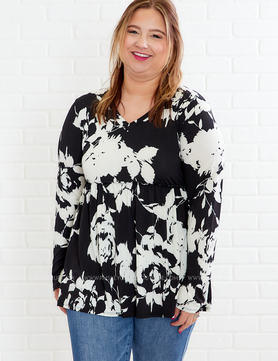 Flirting with Fall Top - Black* LAST ONES FINAL SALE *