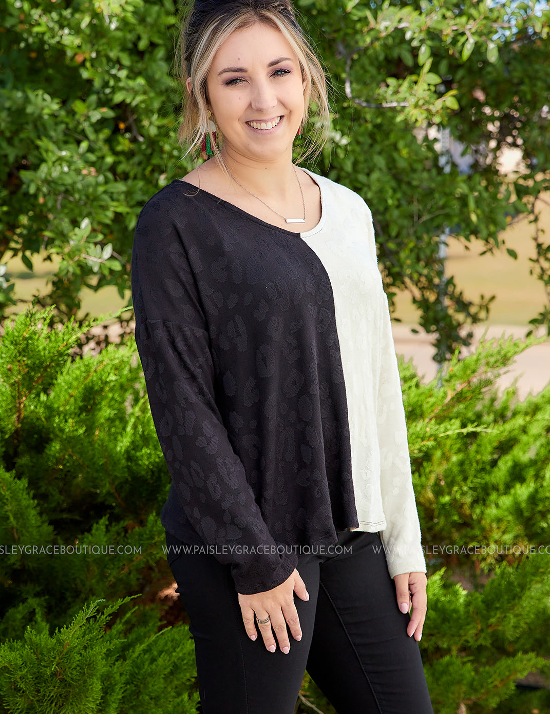 Across Town Adventures Top - Black* LAST ONES FINAL SALE *