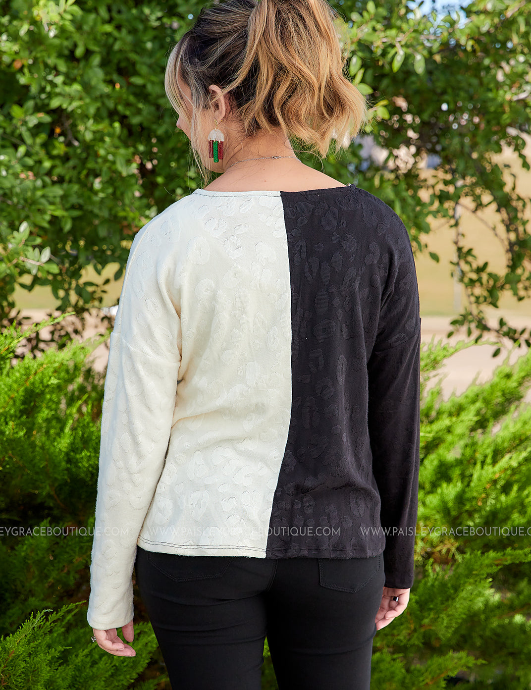 Across Town Adventures Top - Black* LAST ONES FINAL SALE *