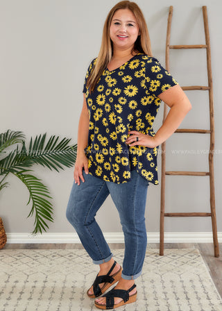 Daisy Daydreams Top - LAST ONES FINAL SALE