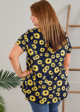 Daisy Daydreams Top - LAST ONES FINAL SALE