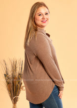 Load image into Gallery viewer, Instant Connection Top - MOCHA - LAST ONES FINAL SALE
