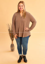 Load image into Gallery viewer, Instant Connection Top - MOCHA - LAST ONES FINAL SALE
