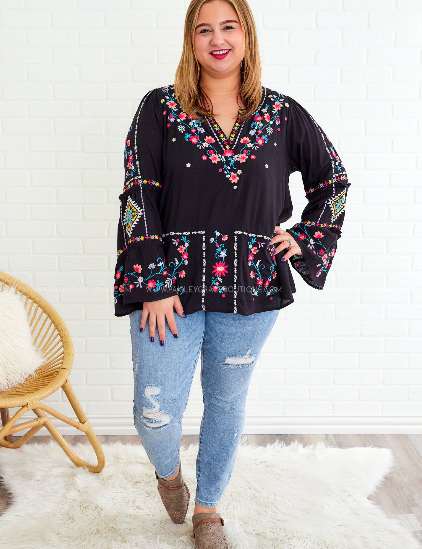 What a Feeling Top - Black - LAST ONES FINAL SALE