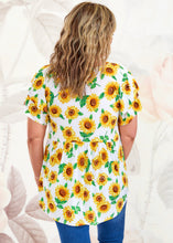 Load image into Gallery viewer, Sunflower Gazing Top - FINAL SALE
