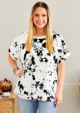 Load image into Gallery viewer, Definitely Dreamy Top  - FINAL SALE CLEARANCE
