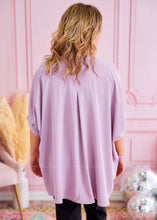 Load image into Gallery viewer, Chic Happens Top - Lavender
