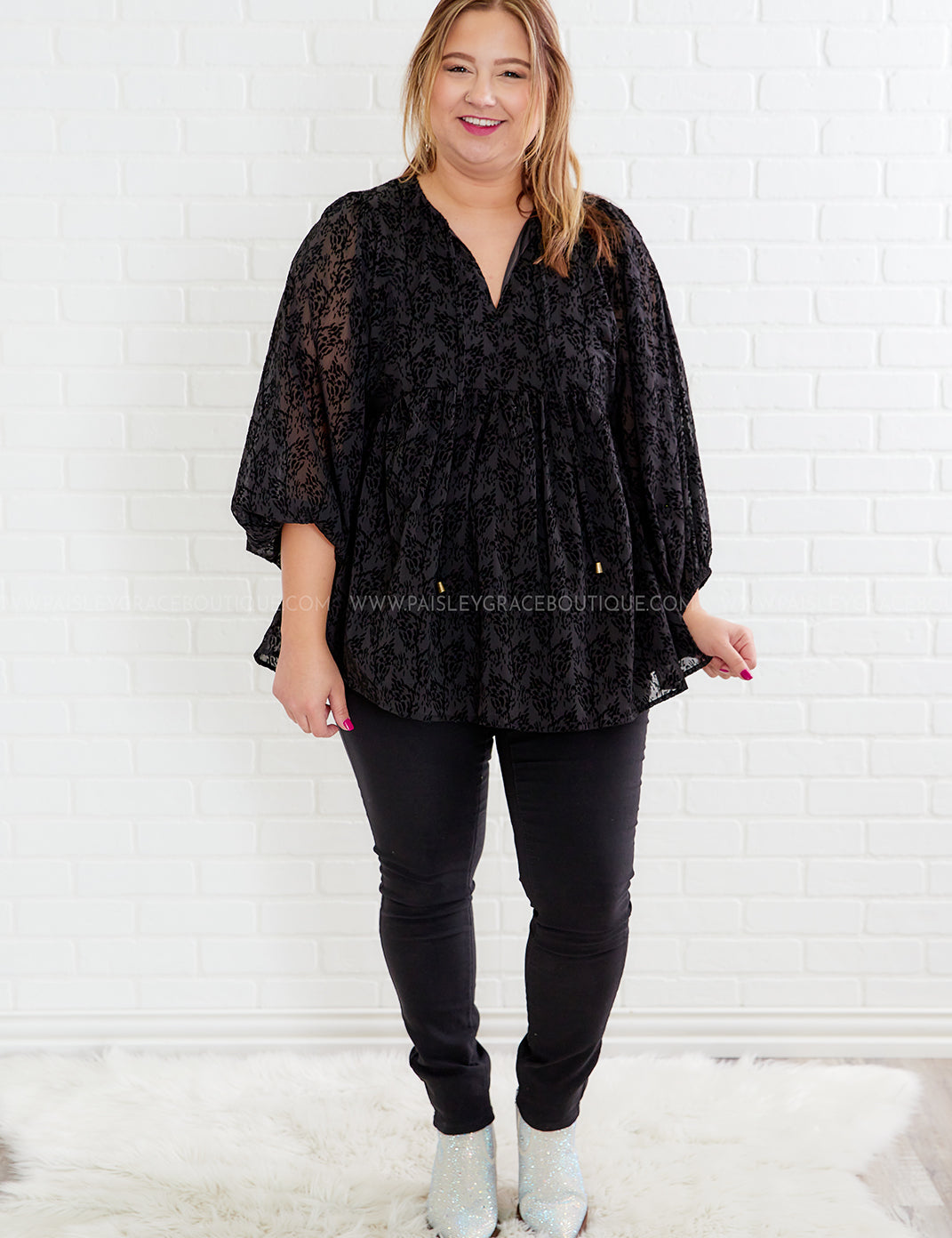 Literary Lover Top - LAST ONES FINAL SALE
