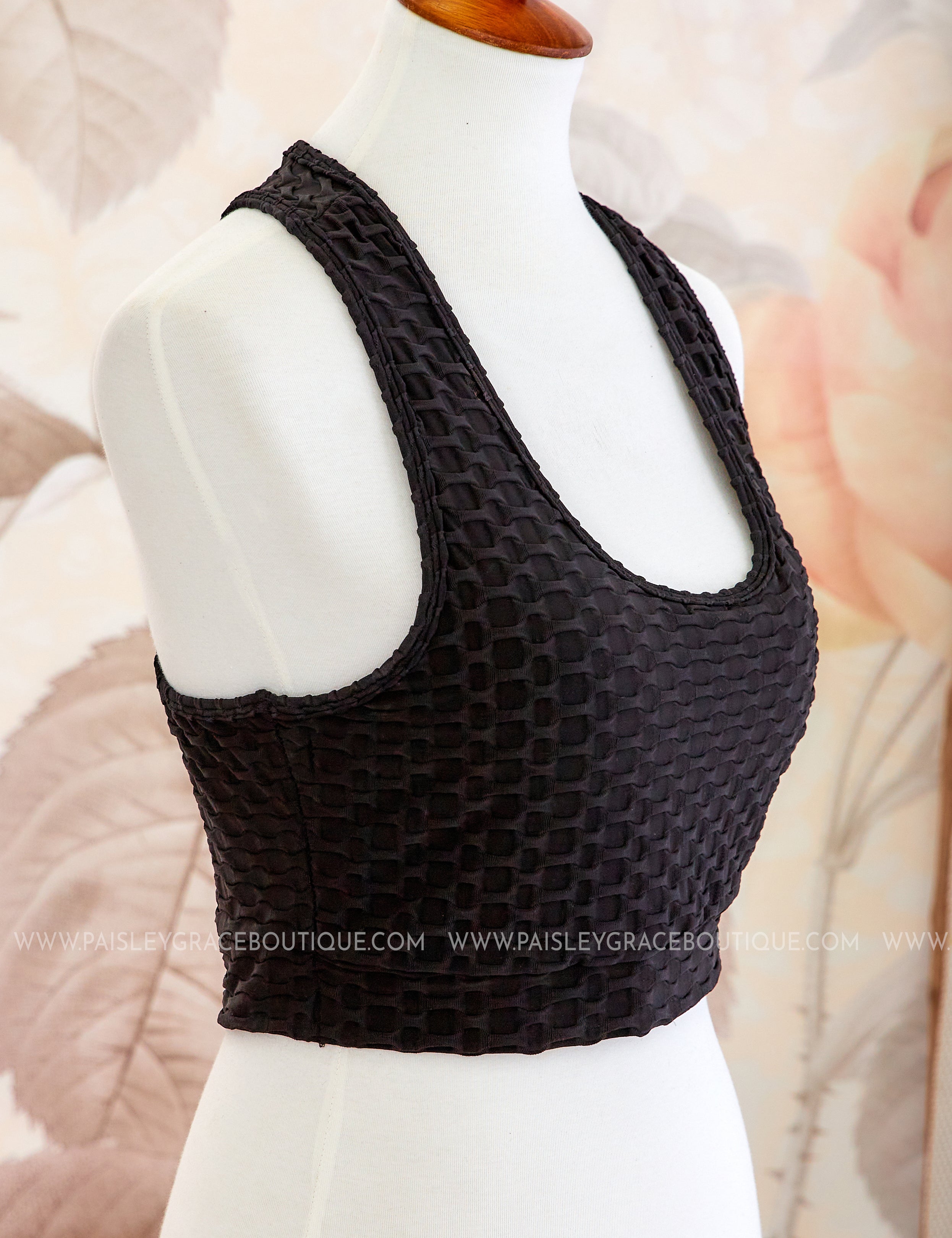 Honeycomb Sports Bra - Black* LAST ONES FINAL SALE *