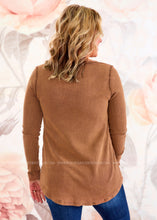 Load image into Gallery viewer, Day Trip Top - FINAL SALE CLEARANCE
