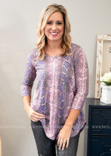 Load image into Gallery viewer, Better Be Bold Top - LAST ONES FINAL SALE CLEARANCE
