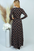 Load image into Gallery viewer, The Royal Treatment Maxi Dress - FINAL SALE
